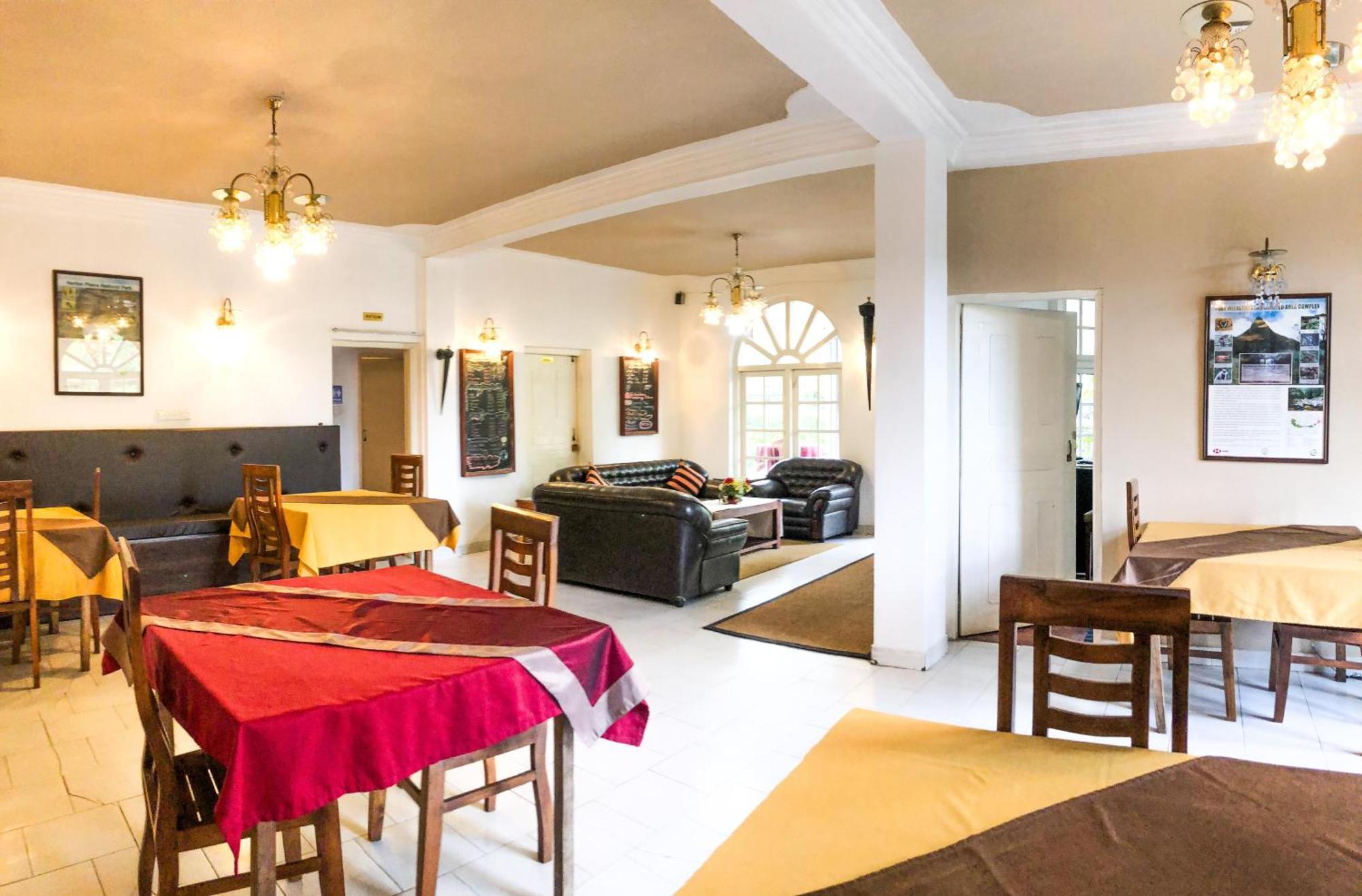 Suriya Guest Hotel Nuwara Eliya Exterior photo