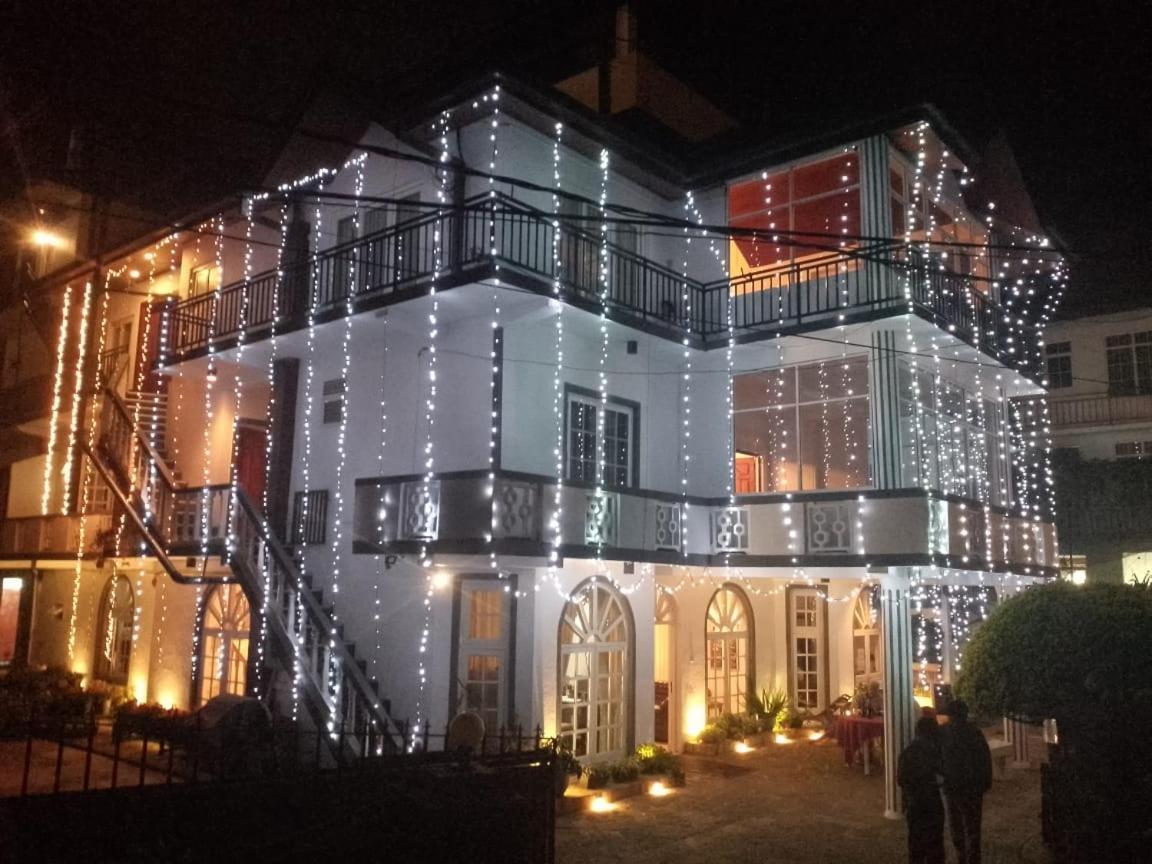 Suriya Guest Hotel Nuwara Eliya Exterior photo